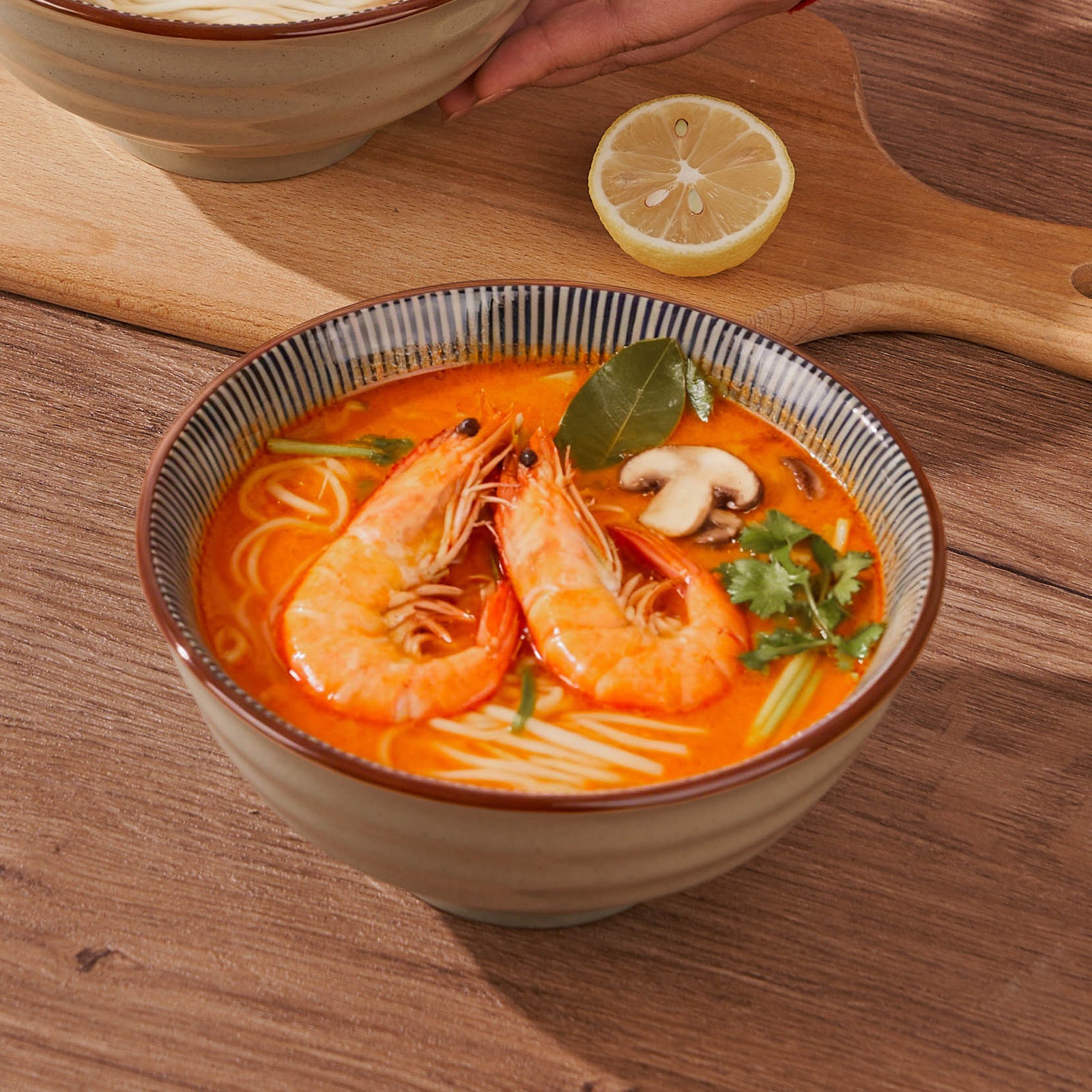 2\u002F4pcs 7-Inch Striped Ceramic Pasta Bowl | Underglaze Color Design